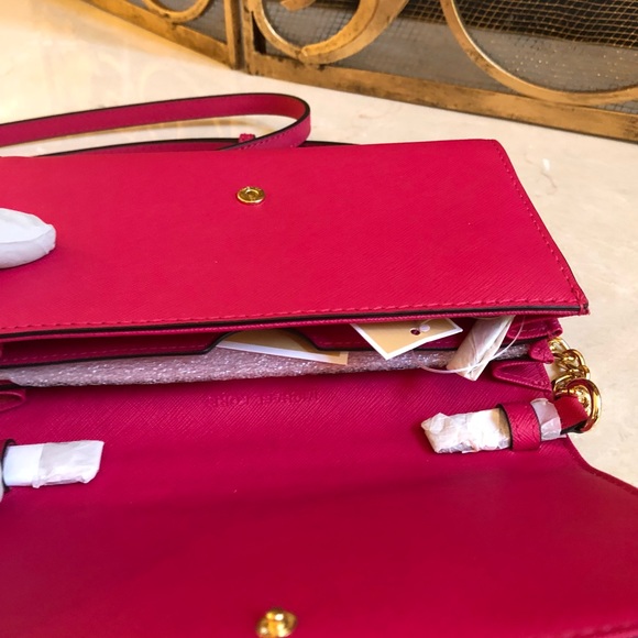 Authentic Michael Kors wallet on a chain crossbody - Picture 6 of 8